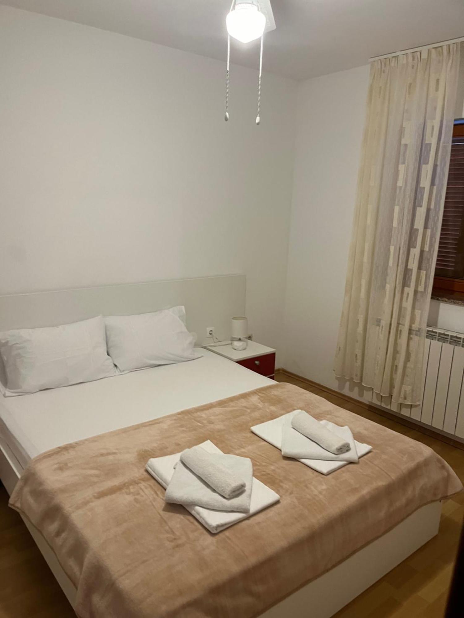 Apartments Hanka ニヴィーチェ エクステリア 写真